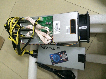 2017-new-bitcoin-miner-antminer-s9-11-85th.jpg